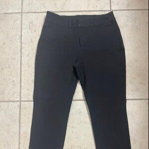 Old Navy High-Waisted Pixie Skinny Ankle Pants Petite Black Size 4 NWOT
